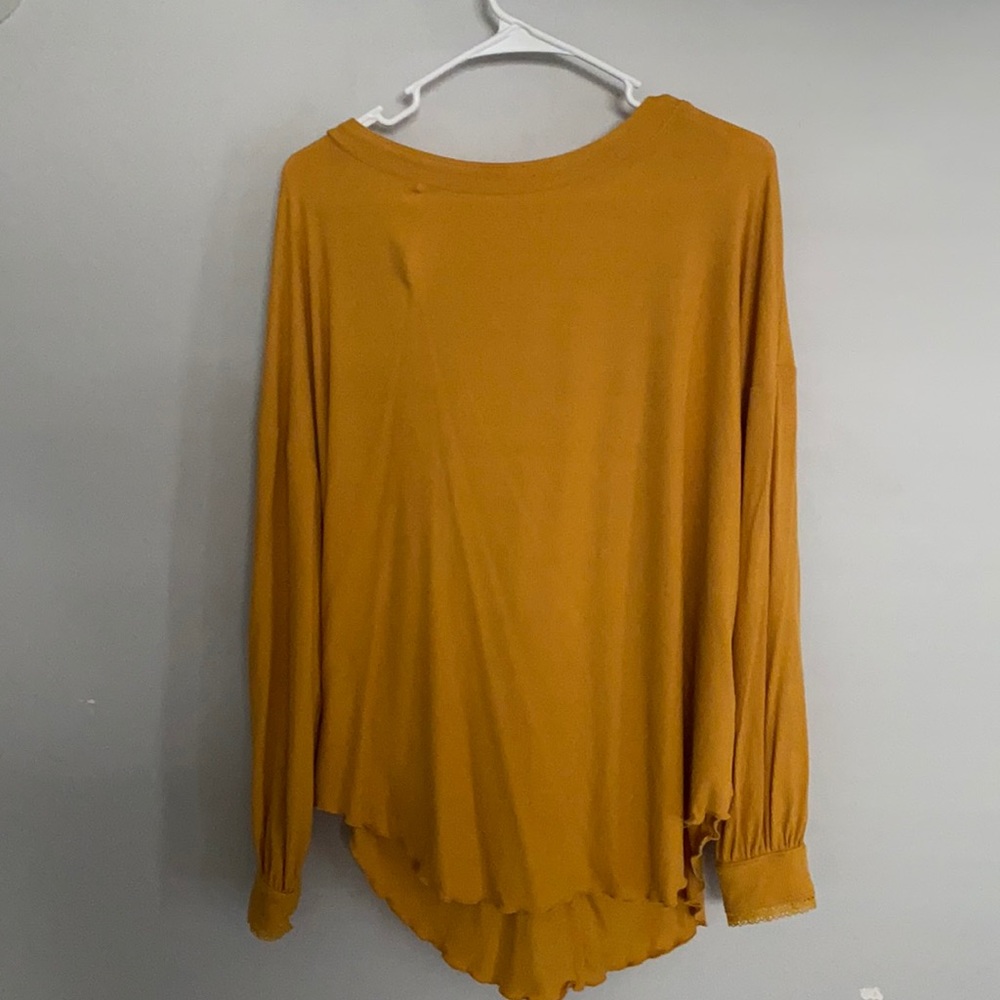 Free long sleeve shirt